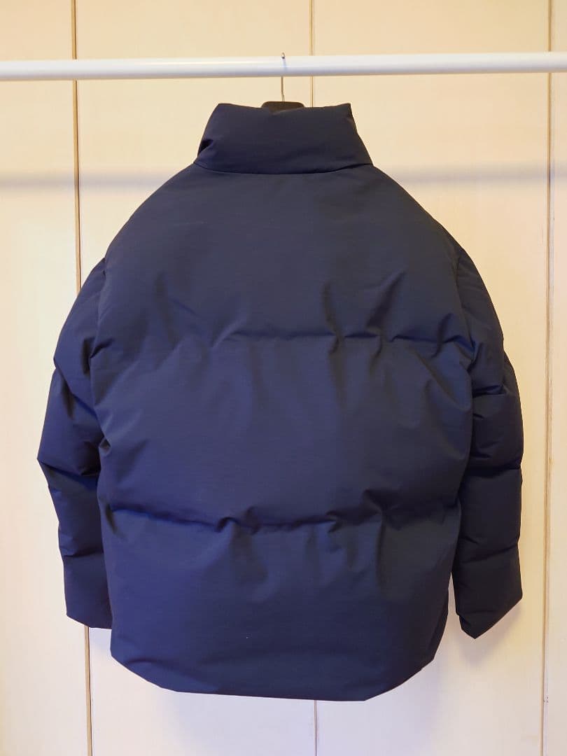 ユニクロ　シームレスダウンジャケット　XLサイズ ブラック