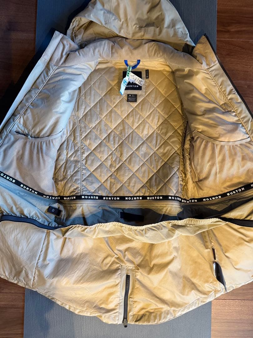 BURTON バートンスノーボードウェアGORE-TEXレディース　ベージュ S