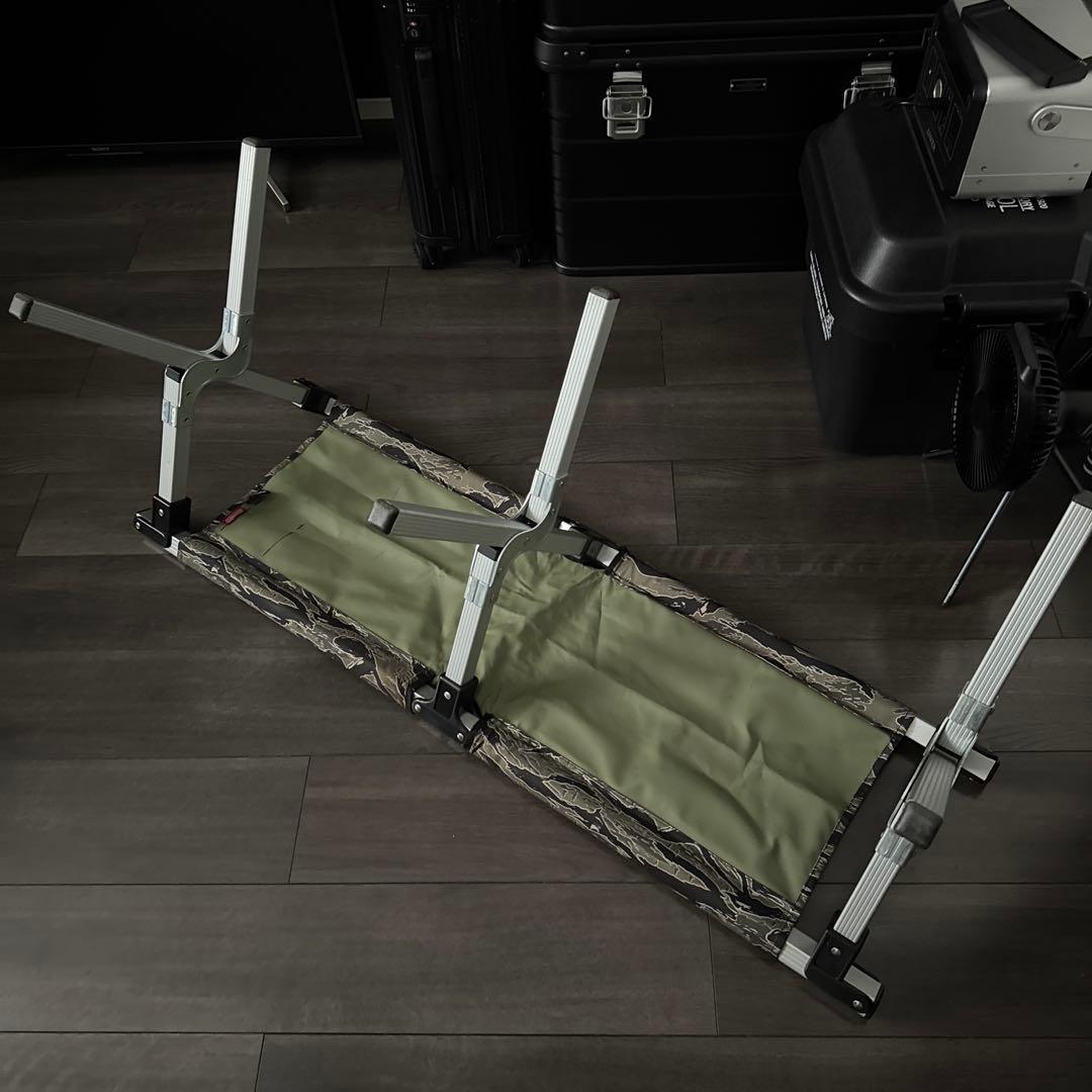 Coleman Tri-folding Bench[（ Maharishi)