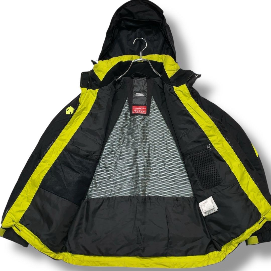 美品 デサント ヒートナビ スキーウェア スノーボードジャケット ブラック M