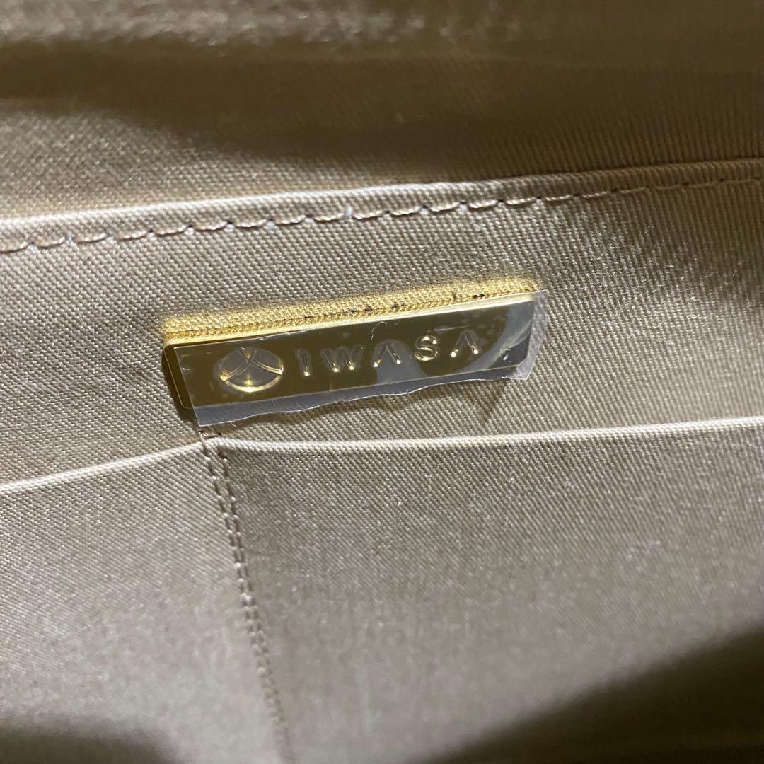 【未使用】岩佐　IWASA コード刺繍エレガントリュック