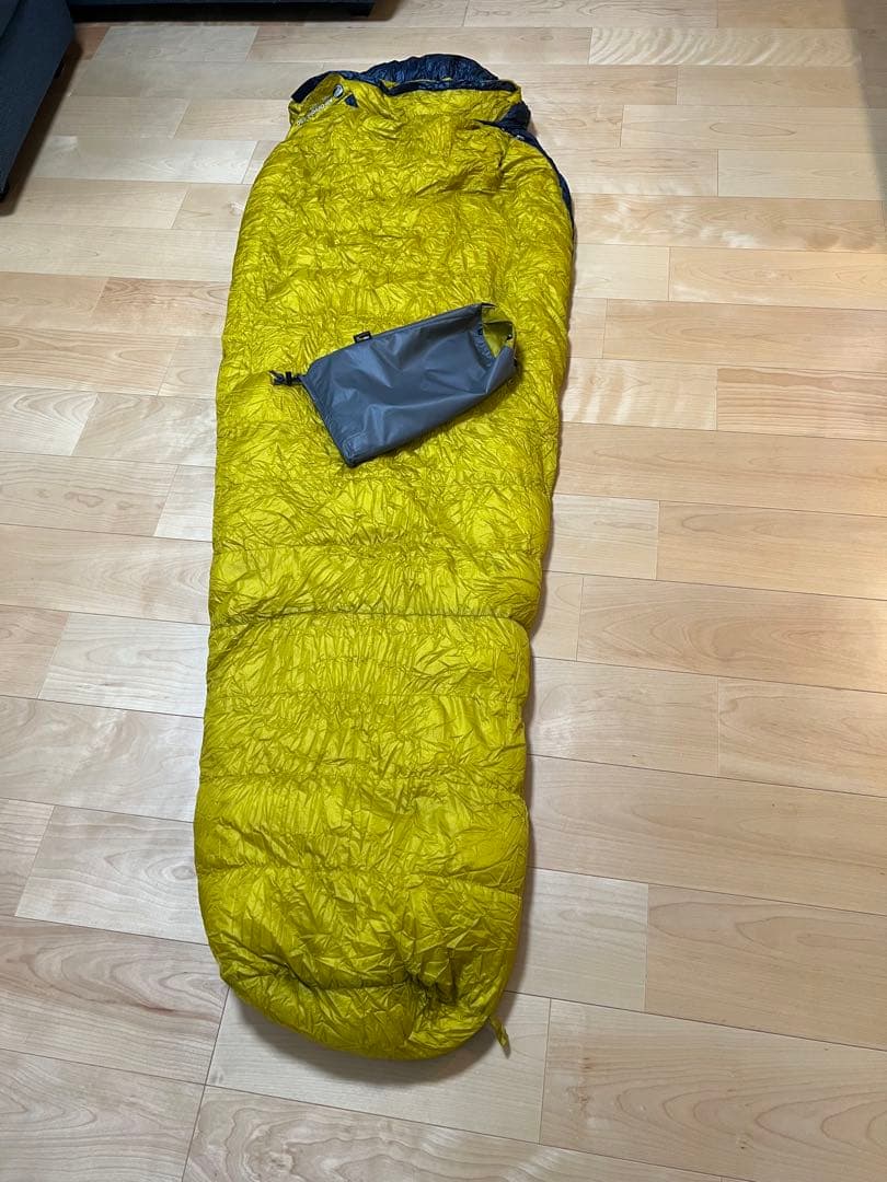 イスカ ISUKA Air Dryght 480 マスタード シュラフ 寝袋