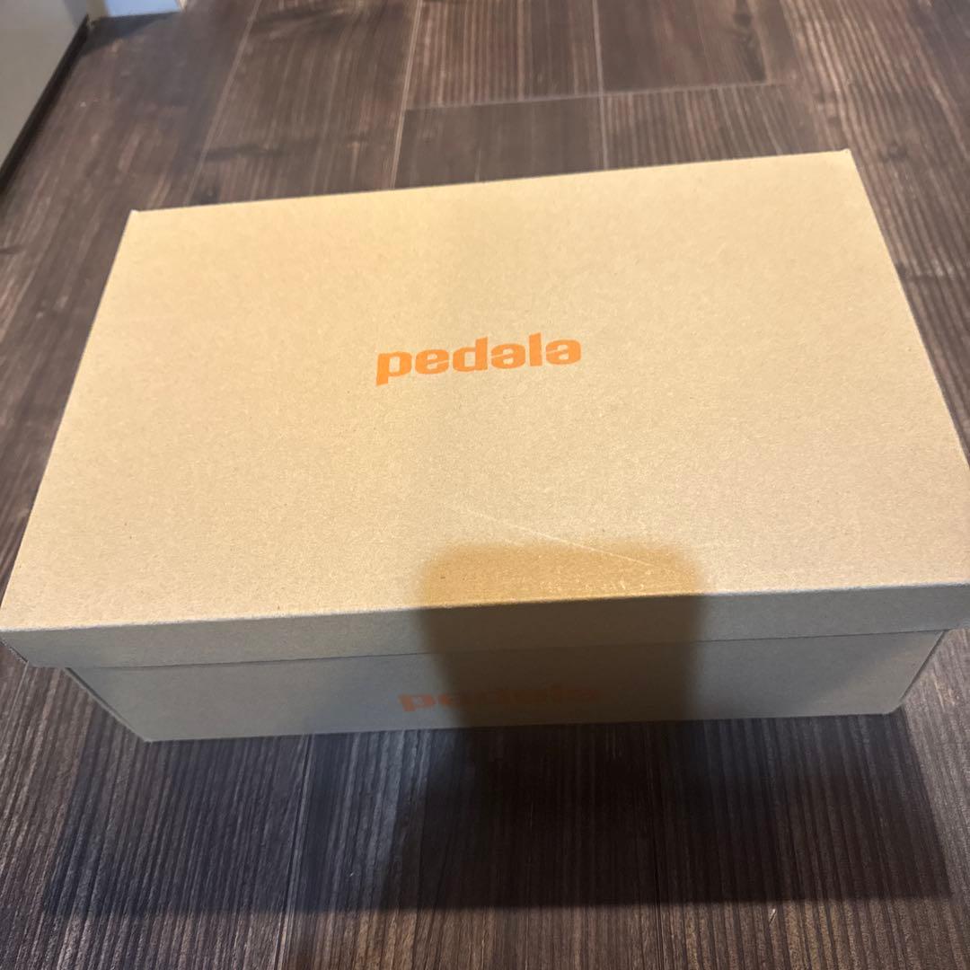 asics ウォーキング 新品pedala 24.5 ホワイト　最終お値下げ