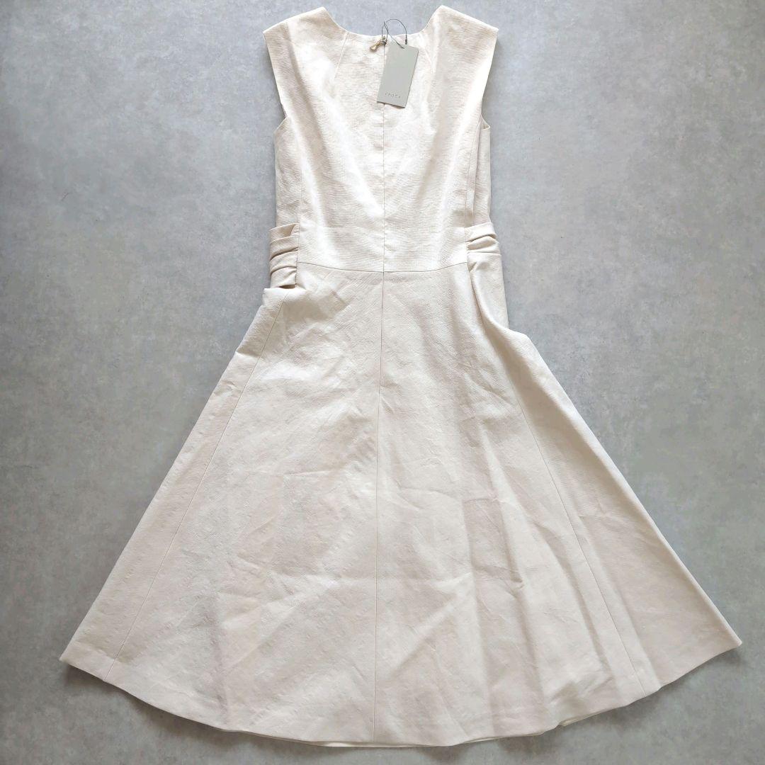 未使用タグ付き✨ エポカ フィジックスラミー タックベルト風ドレス 38