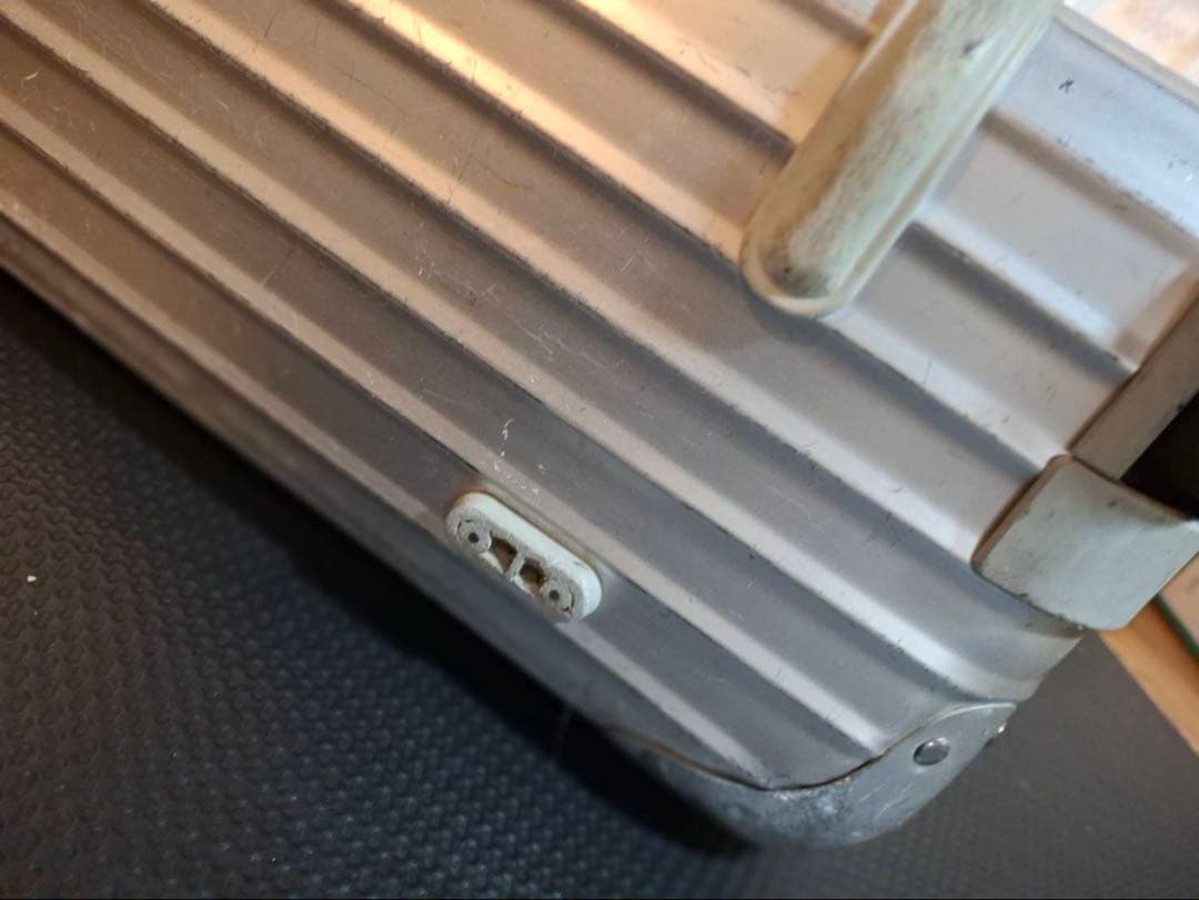 リモワ　トパーズ　パイロット　トロリー　2輪