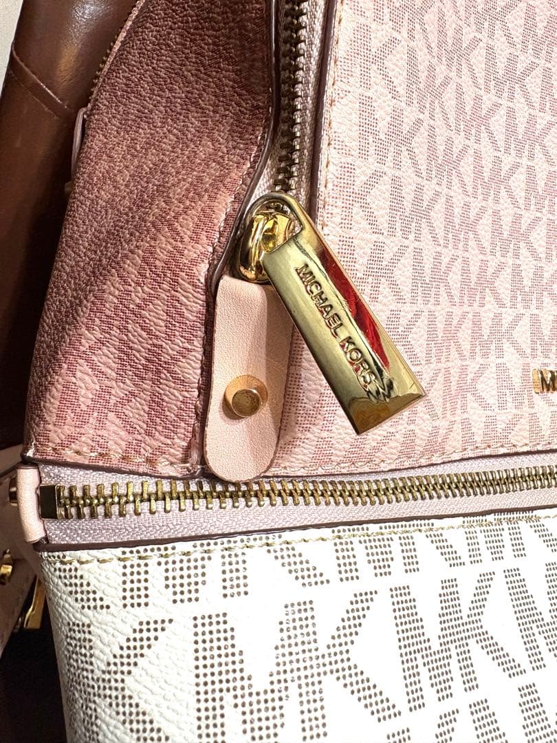 MICHAEL KORS ロゴリュック ピンク　バックパック