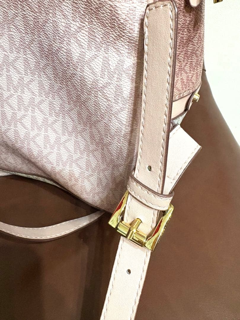 MICHAEL KORS ロゴリュック ピンク　バックパック