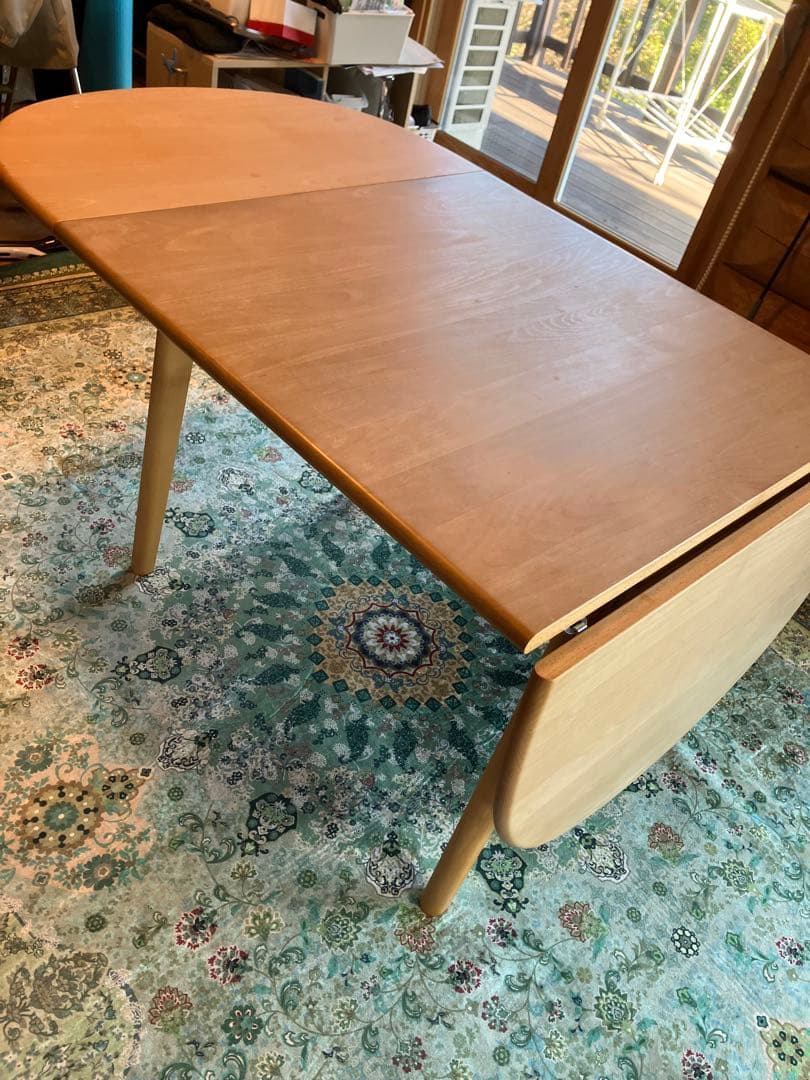 カールハンセン　テーブル　CH002