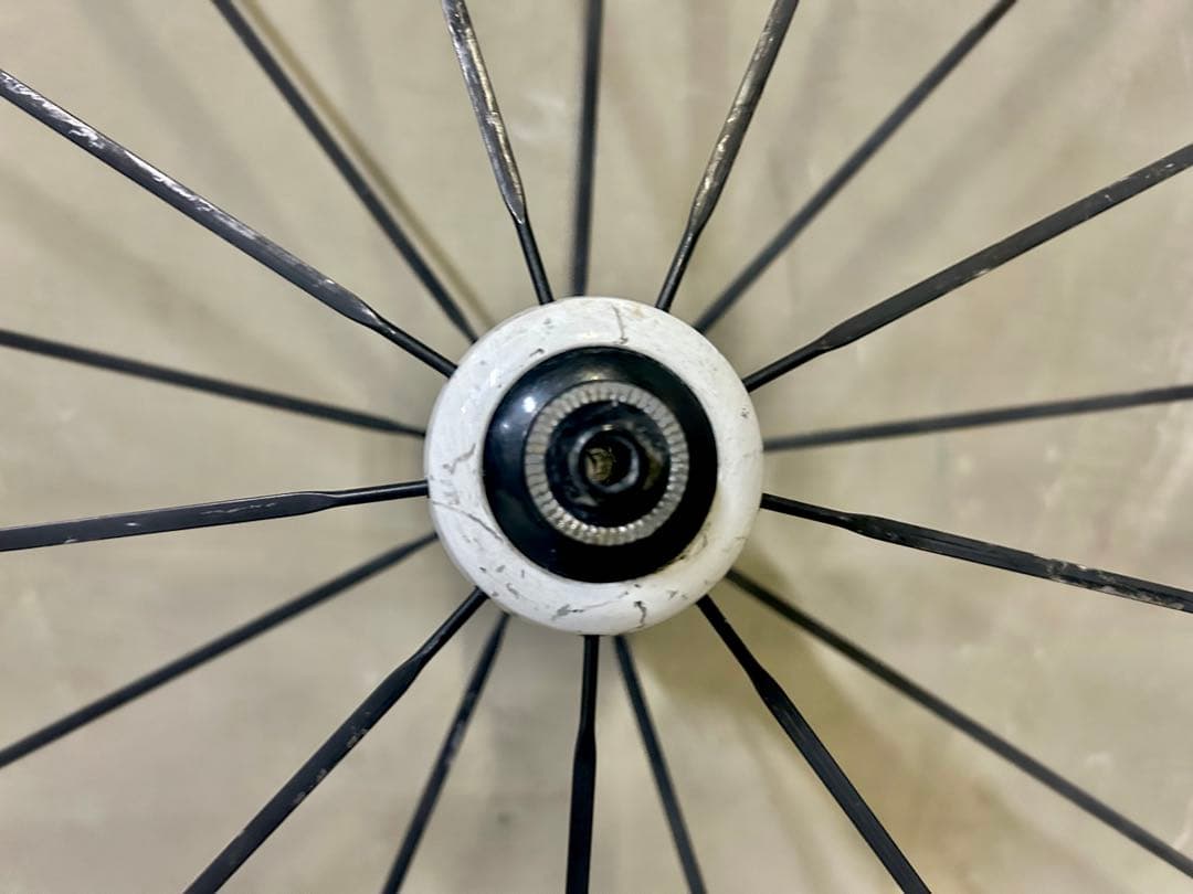 ◇白リムのカッコいい前輪ホイール◇重量0.80kg