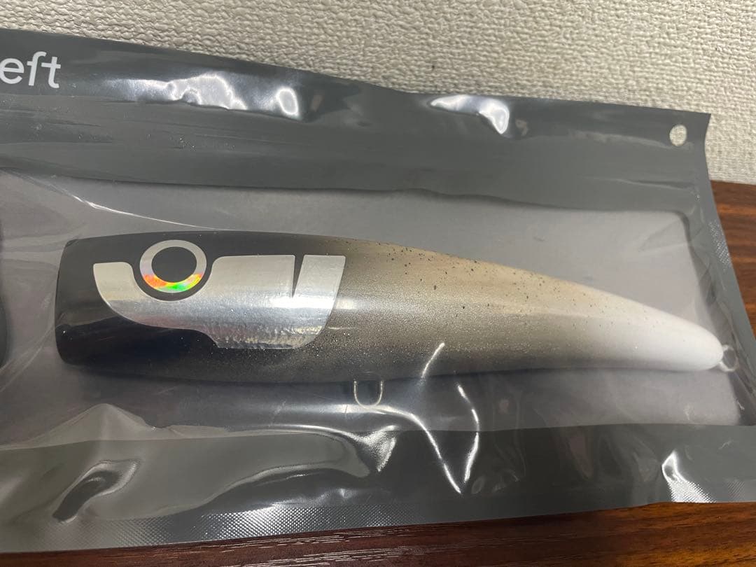 Left Apache 210 スイミングポッパー