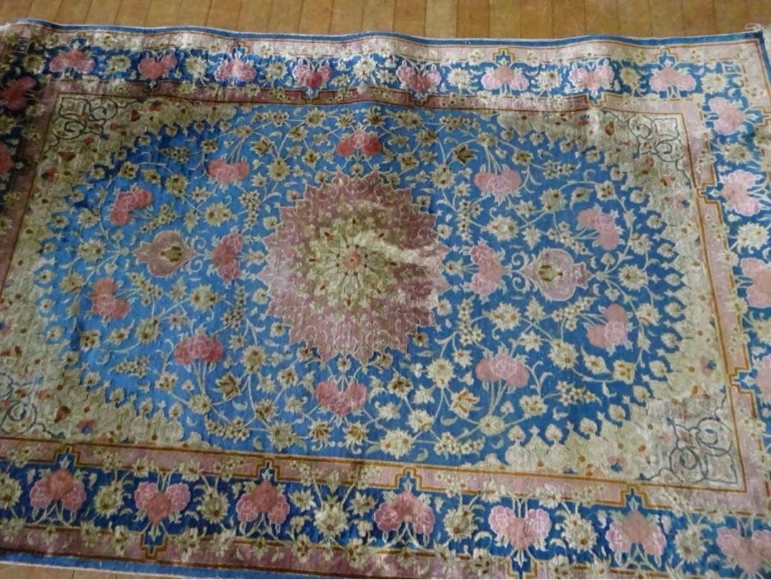 ペルシャ絨毯　シルク100%