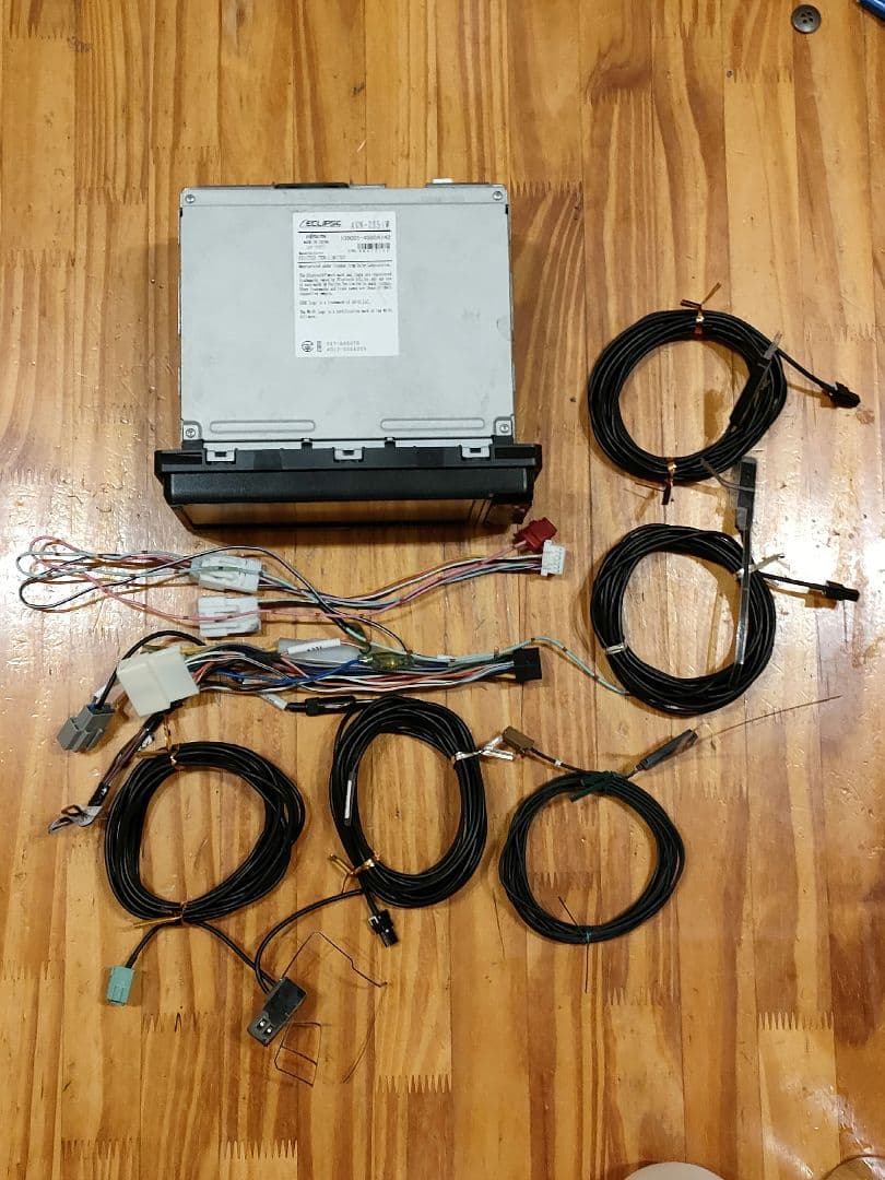 ECLIPSE　AVN -Z05iw カーナビ　7インチ