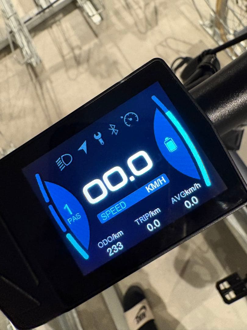 ADO AIR 20 電動アシスト折りたたみ自転車　グレー