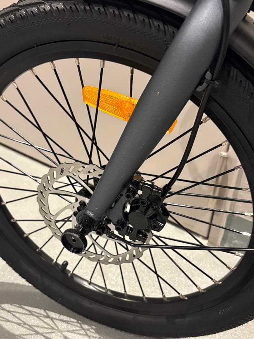 ADO AIR 20 電動アシスト折りたたみ自転車　グレー