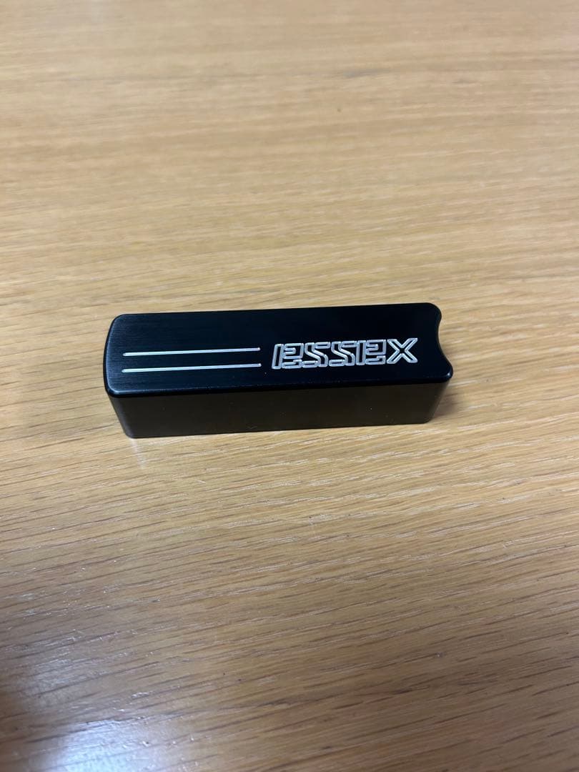 essexハイエース200系サイドブレーキビレットカバーブラック