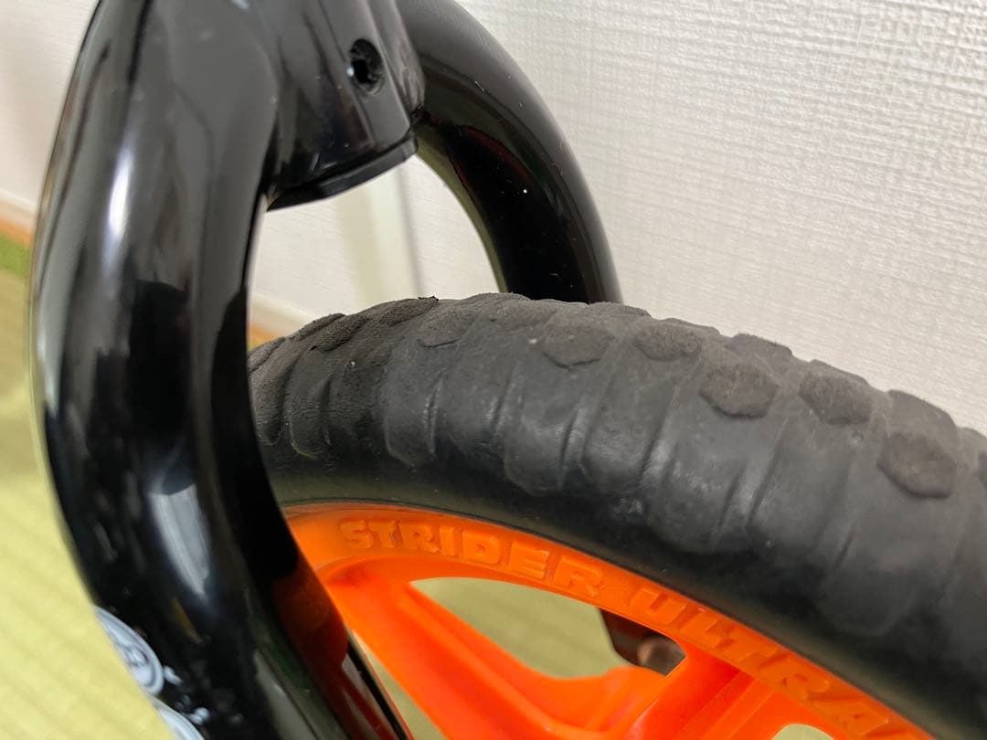 【正規品】STRIDER ストライダー ランニングバイク 　12インチ