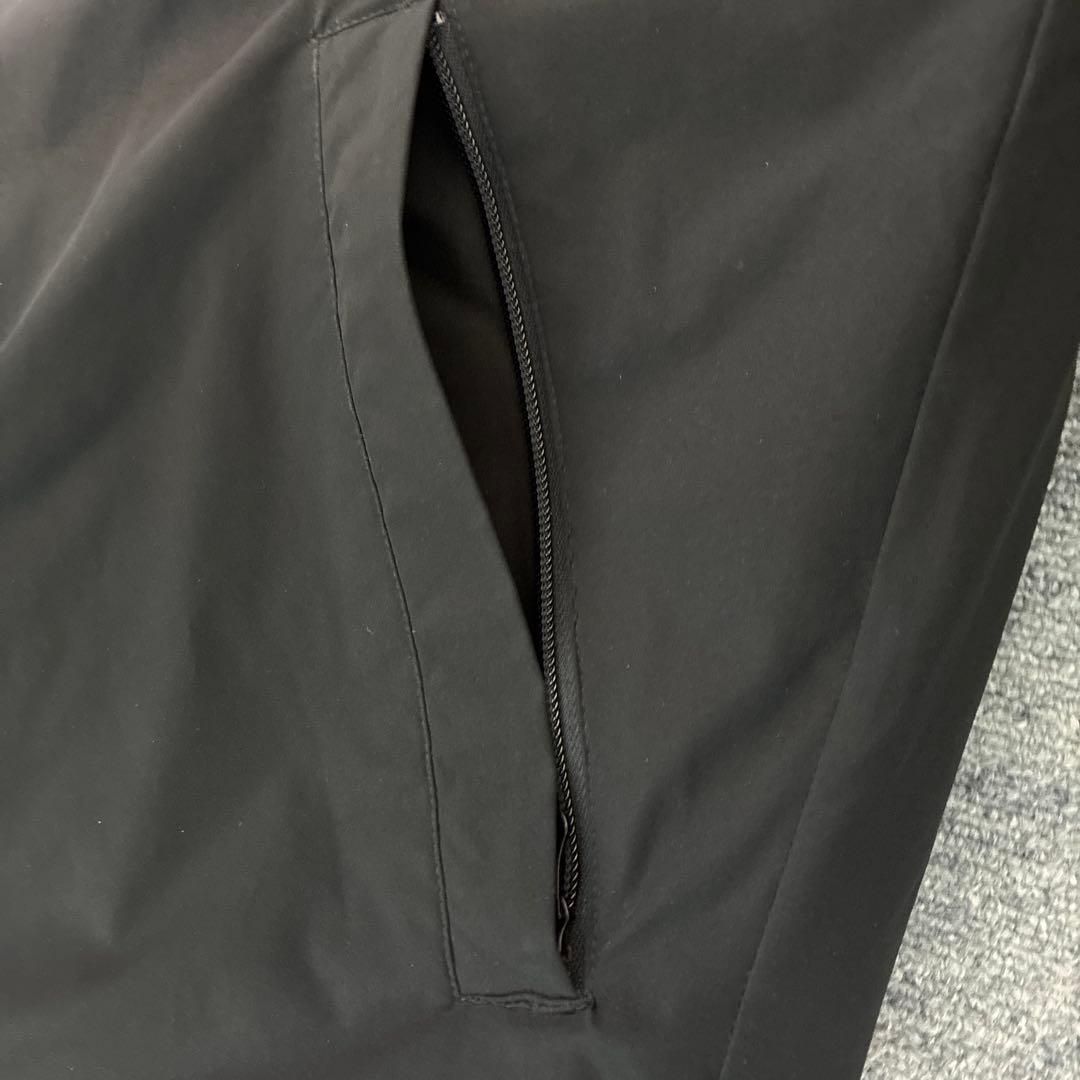 svolme発熱中綿ウォーマー上のみブラックLサイズ