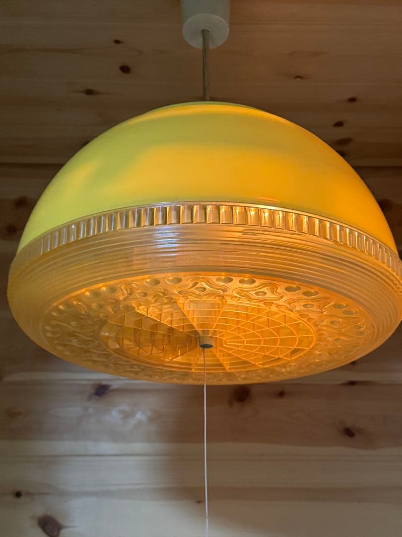 昭和レトロ　イエローランプ　天井照明　ポップ