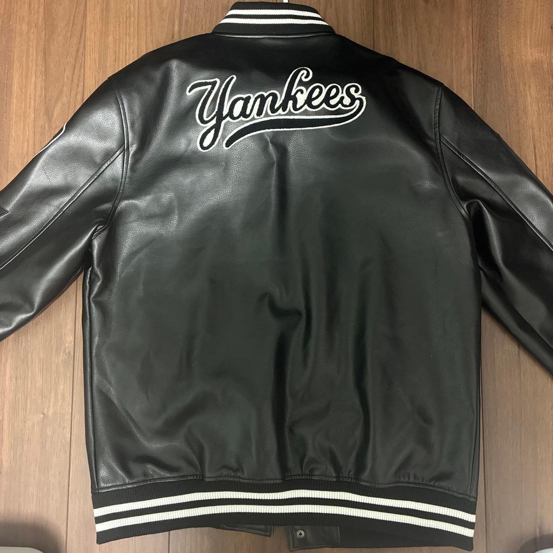 Yankees レザー スタジャン 1903