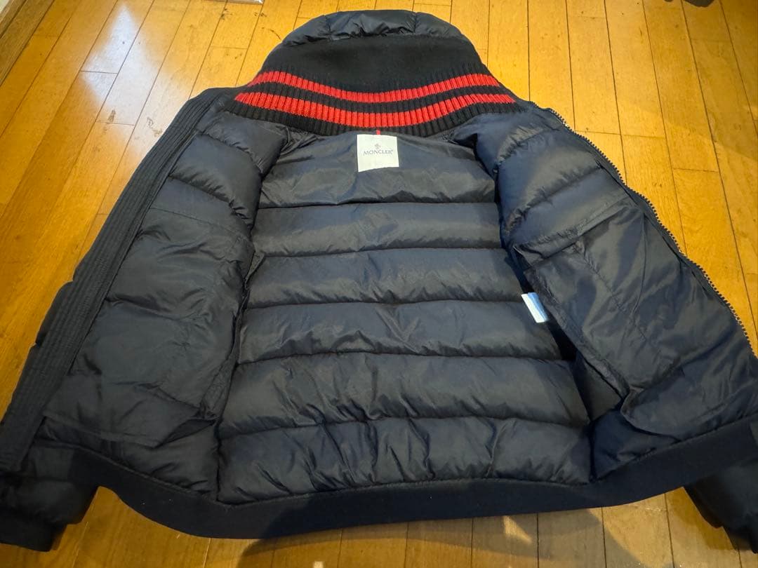 モンクレールダウンジャケットサイズ2