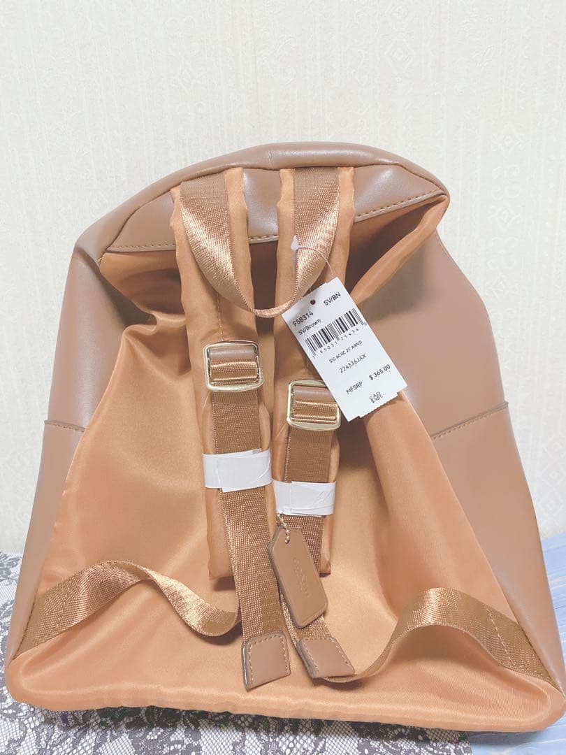 〔新品未使用〕COACH ブラウン　リュック