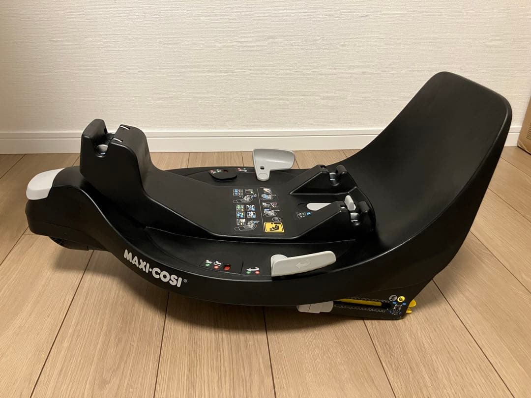 マキシコシ Pebble360 & FamilyFix360 チャイルドシート