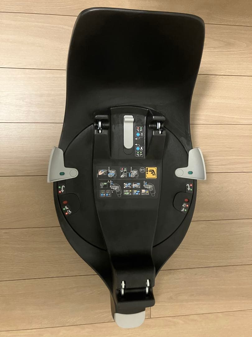 マキシコシ Pebble360 & FamilyFix360 チャイルドシート