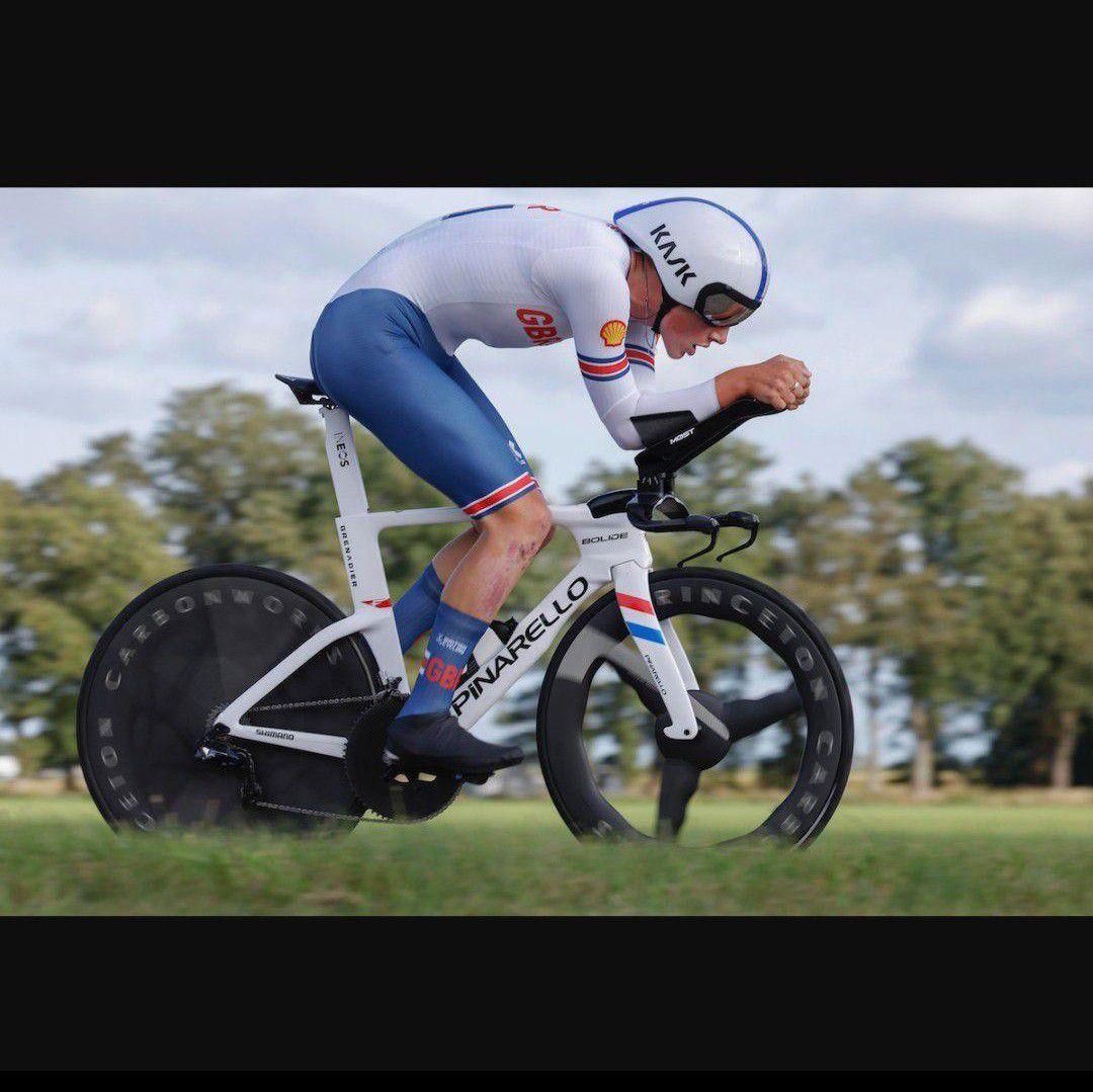 支給品　スキンスーツ　イギリス代表　ナショナルチーム　ワンピース　GBR　M