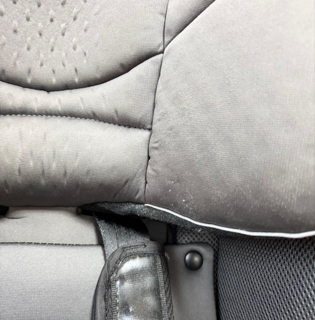 アップリカ　クルリラプレミアム　チャイルドシート　ISOFIX対応