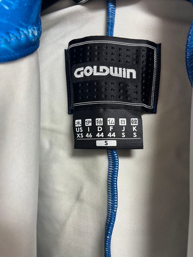 レーシングスーツ