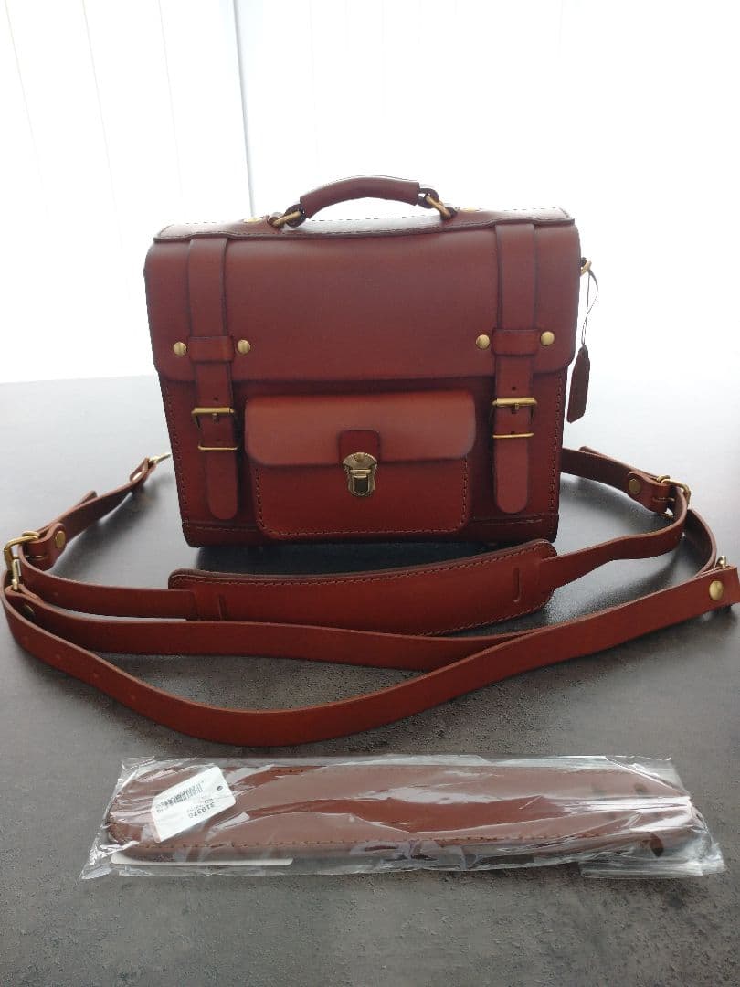 HERZ カルテラミニ 3wayバッグ チョコ - メルカリ