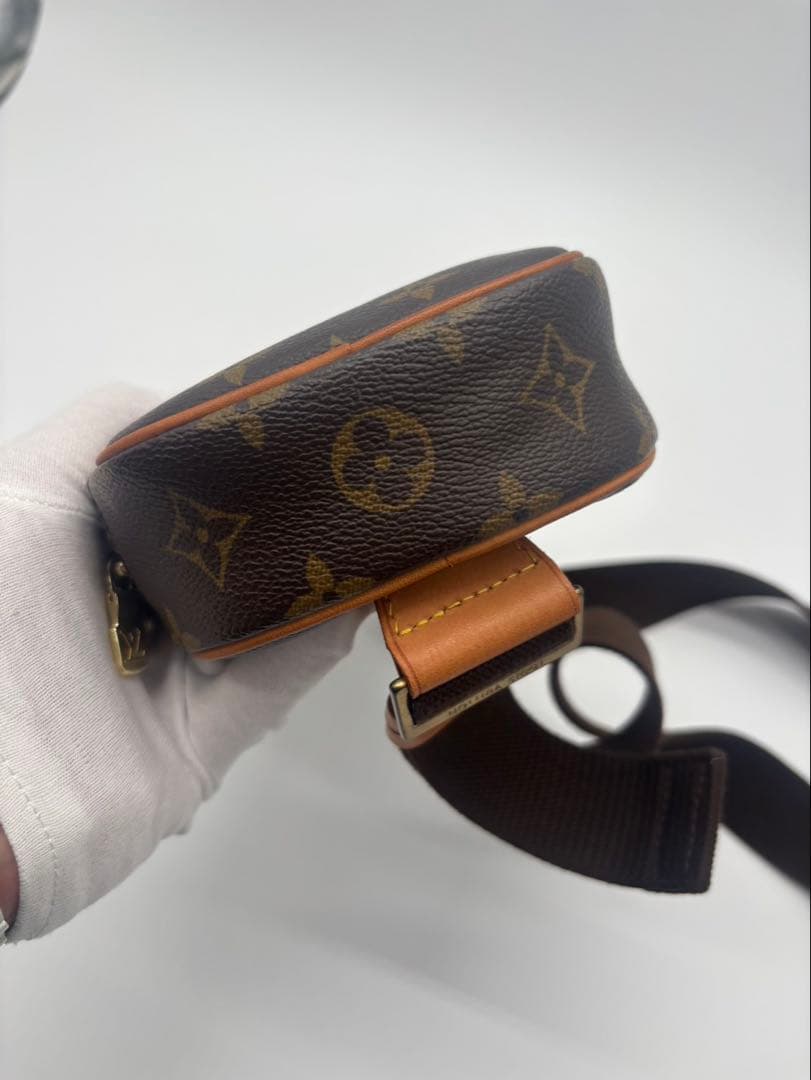 【美品】ルイヴィトン ボディバッグ ポシェットガンジュ PVC モノグラム