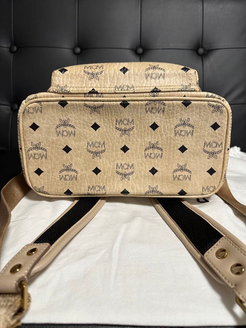 MCM リュック ベージュ