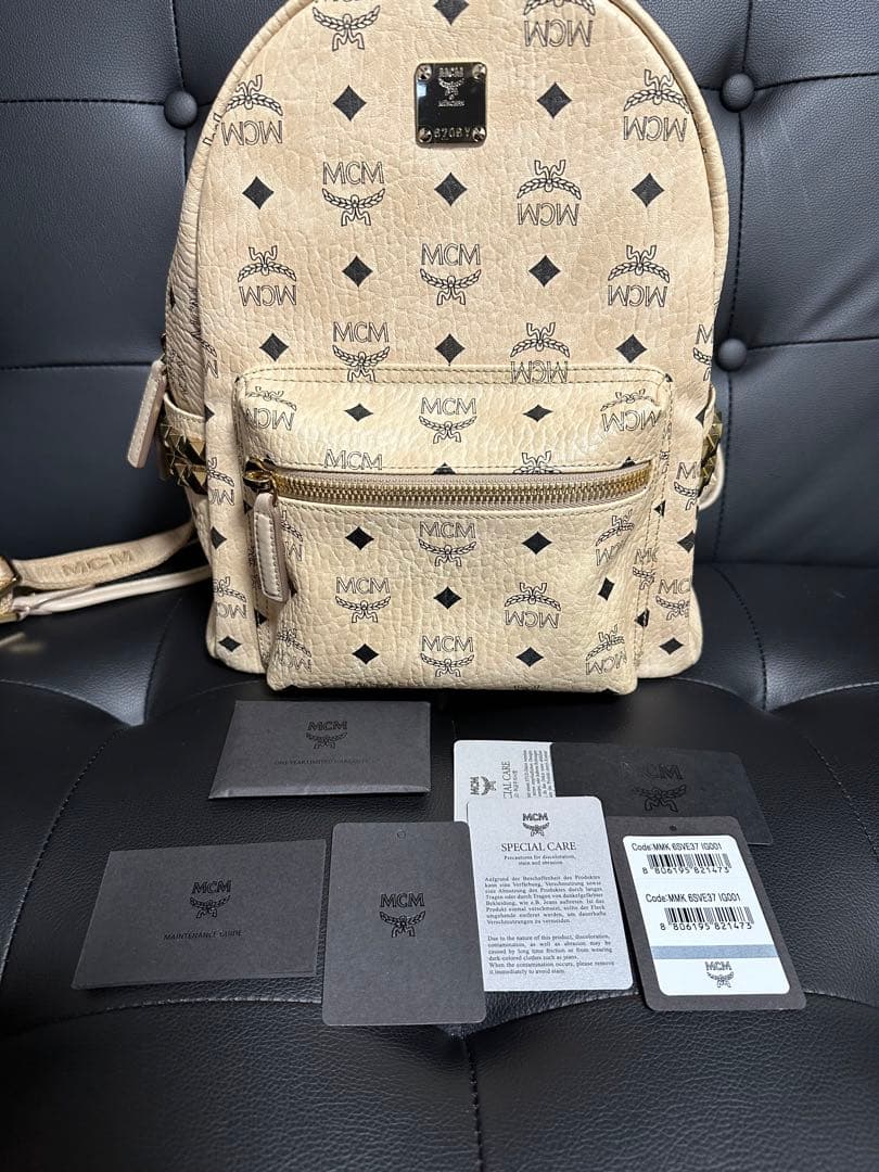MCM リュック ベージュ