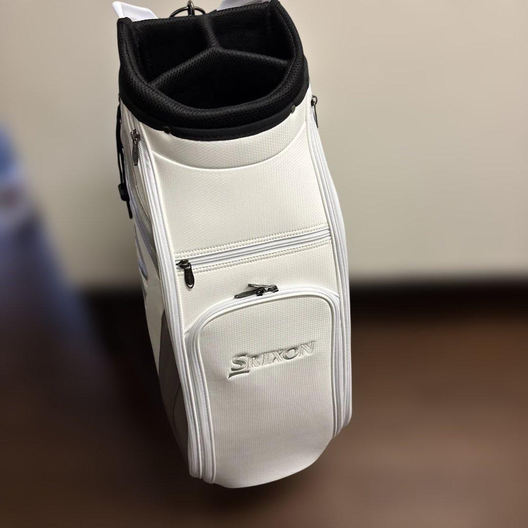 新品　Srixon キャディバッグ 9.5型ホワイト
