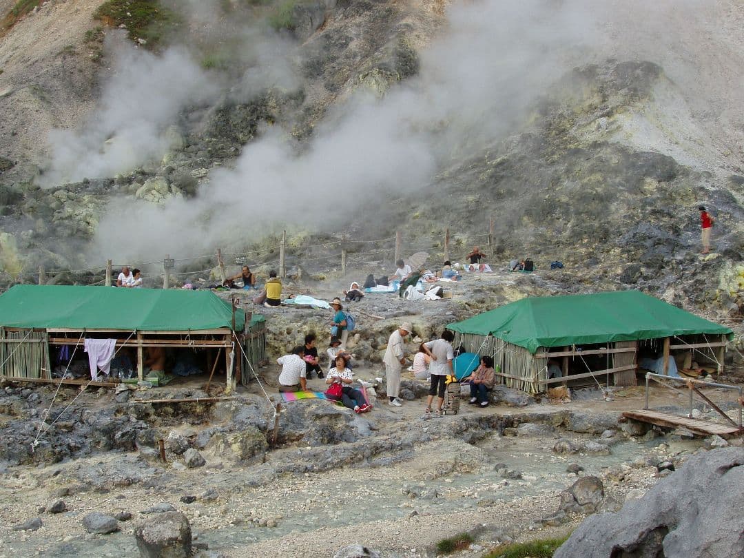 デ*爵様 ★秋田発『北投石』放射線量１３．５３μSv✨２７ｇ 秋田玉川温泉産 ◎