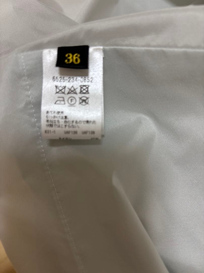 ドゥロワー　SUMMER タフタムソウ ノーカラーコート　36