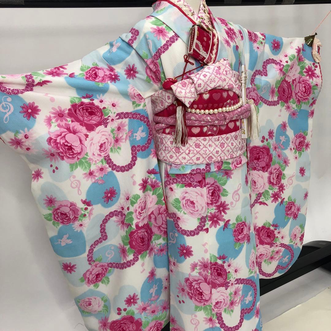 女児着物★七五三フルセット★ 四つ身★5歳 7歳★白　松田聖子　u-369