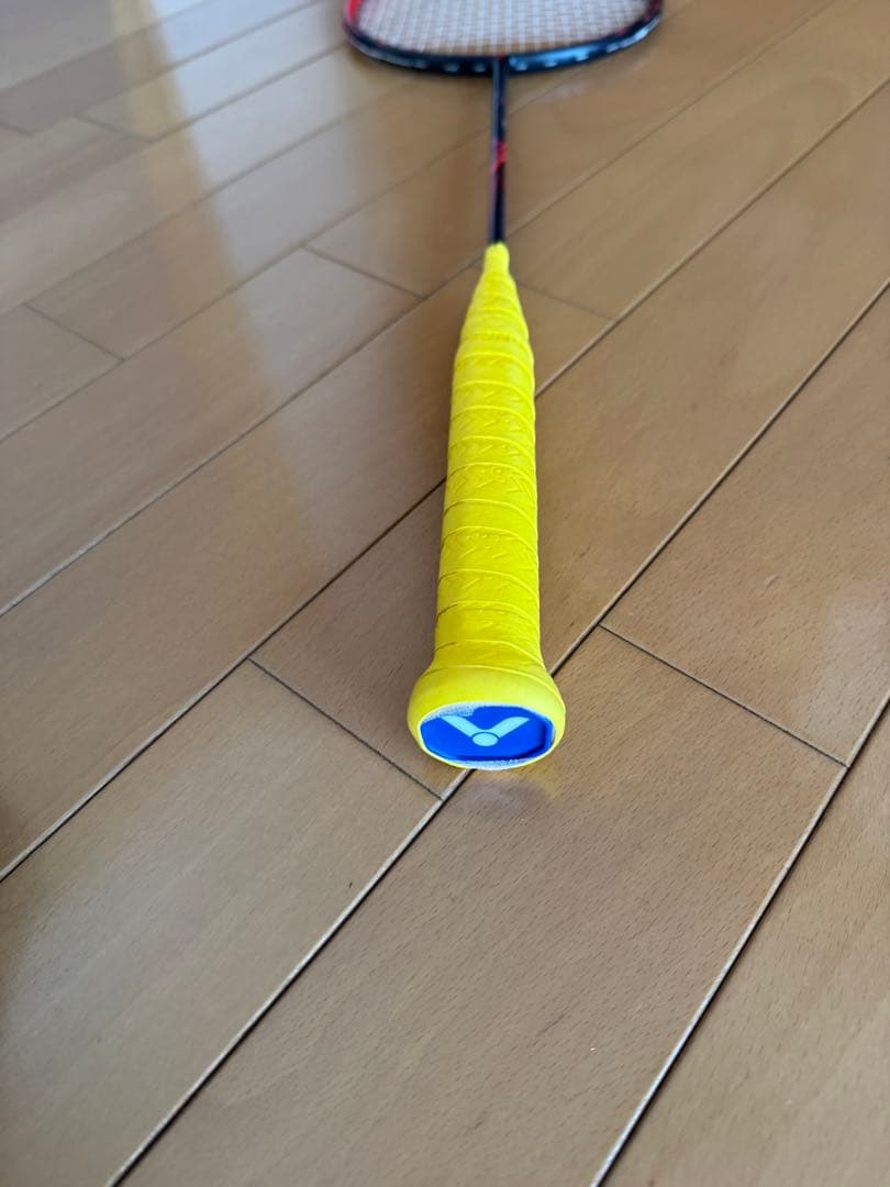 美品 スラスター リューガ メタリック 4U5