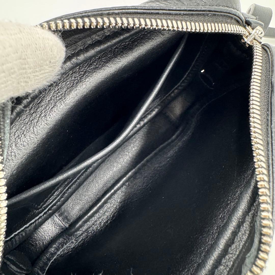 美品 バレンシアガ エブリディ XS クロスショルダーバッグ 斜め掛け W18