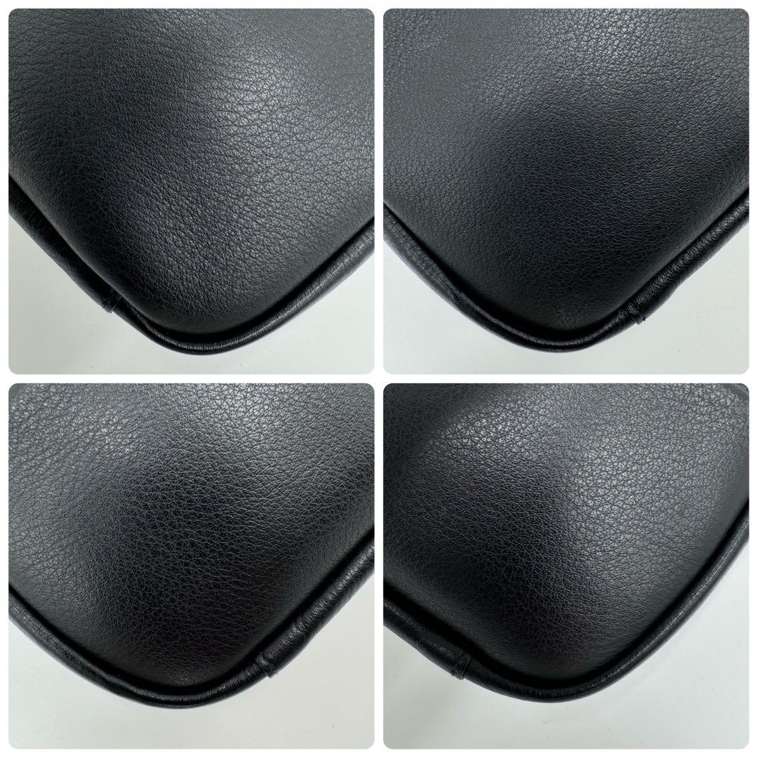 美品 バレンシアガ エブリディ XS クロスショルダーバッグ 斜め掛け W18