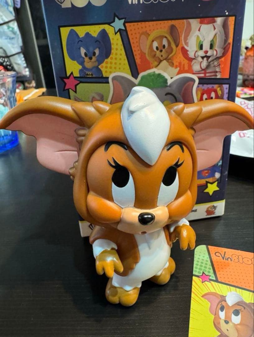 シークレット トムとジェリー グレムリンフィギュア - メルカリ