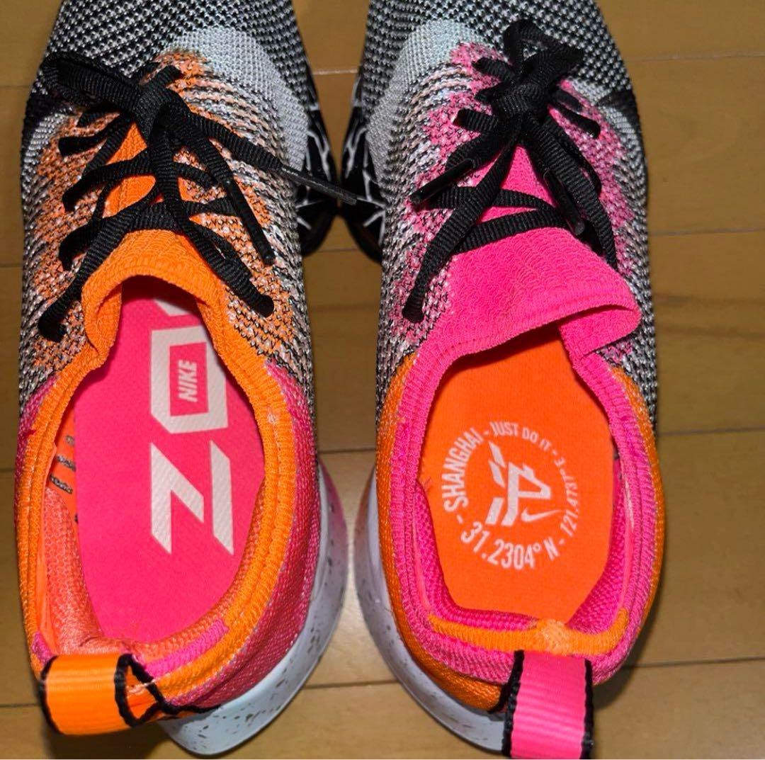 スパイク・シューズ NIKE AIR ZOOM TEMPO NEXT% \"Shanghai\"