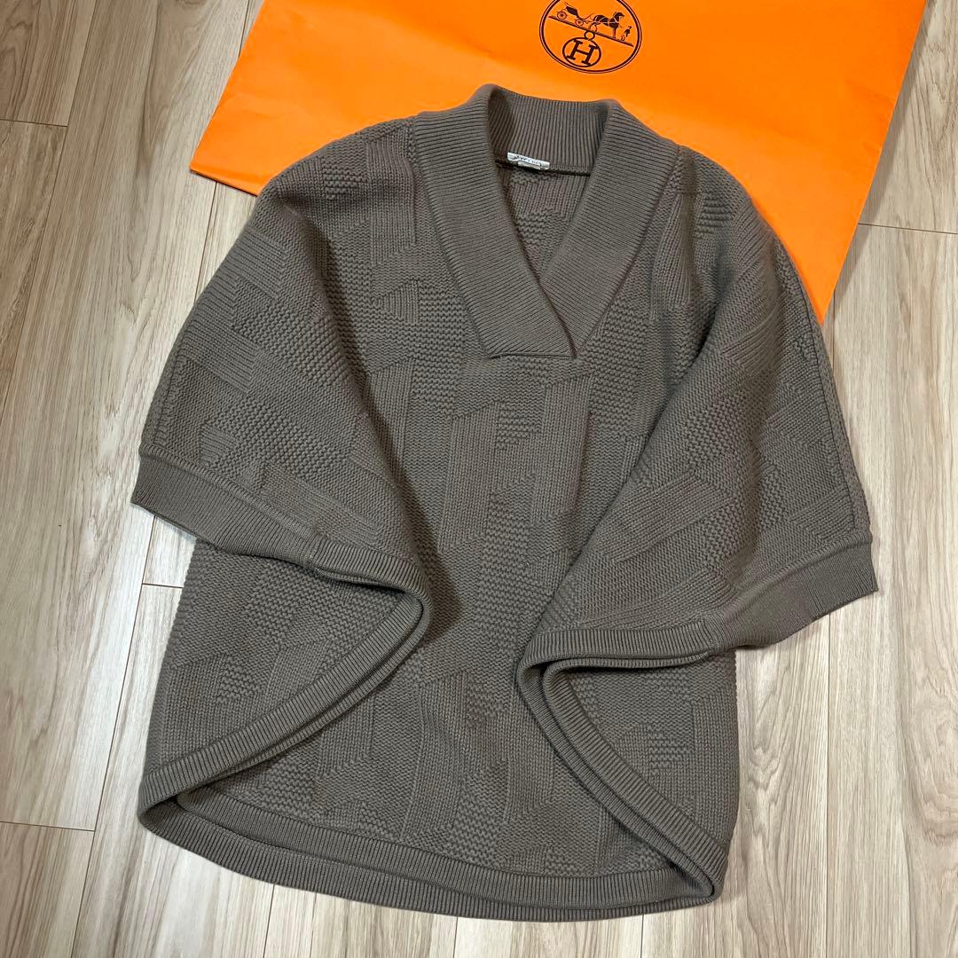 HERMES 2023AW/ニットポンチョ《H》モチーフ