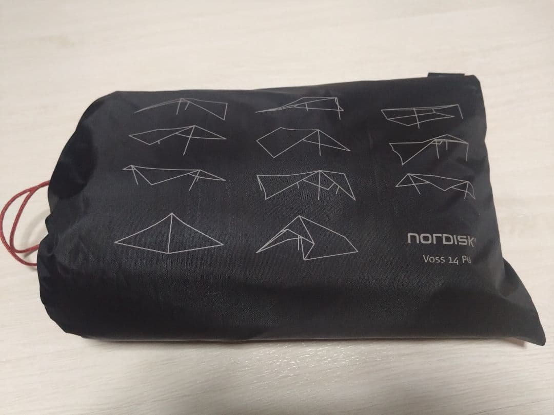 Nordisk Voss 14 PU タープ（ダークオリーブカラー）