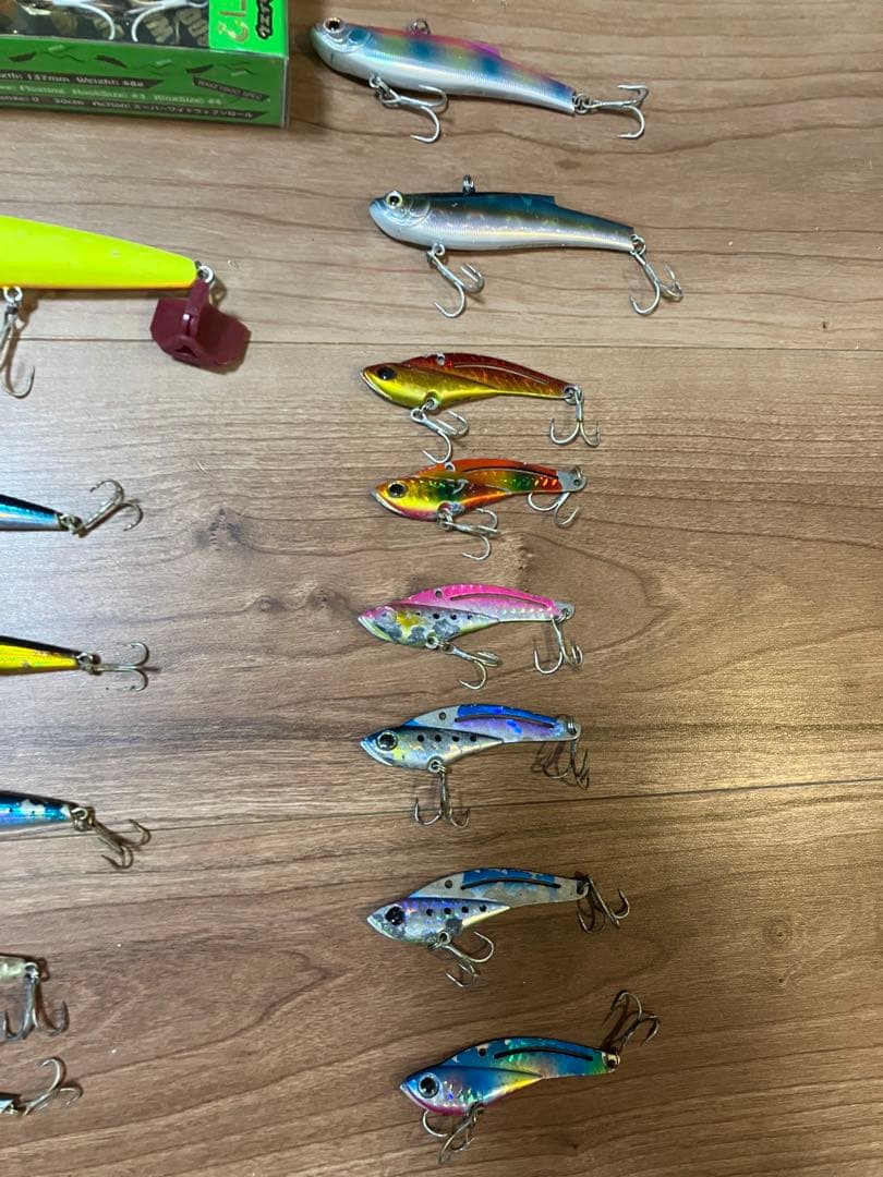 シーバスルアーまとめ売りルドラ130.シャアラインシャイナー.ウェイキーブー 他