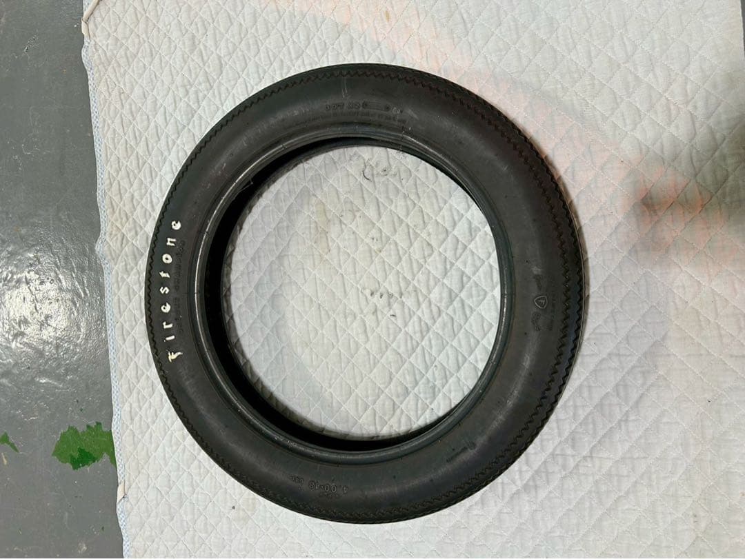 Firestone ホワイトレター18インチ　バイク用タイヤ