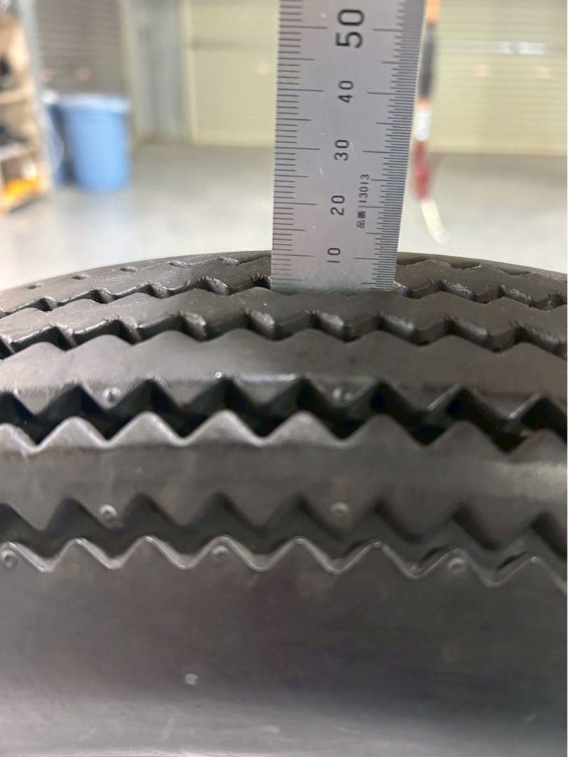 Firestone ホワイトレター18インチ　バイク用タイヤ