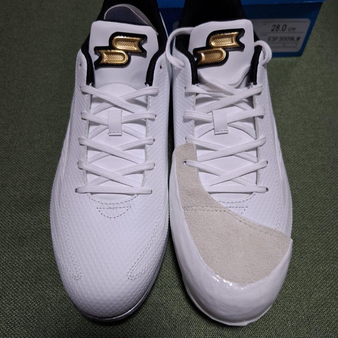 未使用 28.0cm ホワイトスパイク