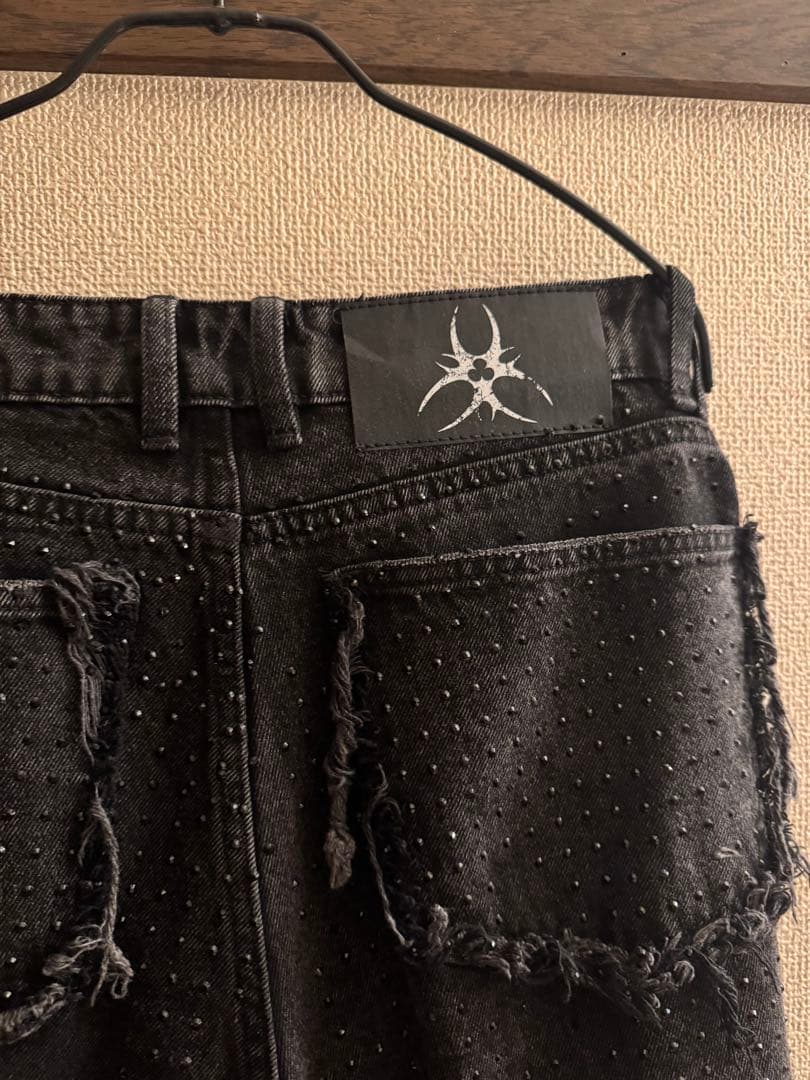 cozy worldwide CZ ラインストーンウォッシュドジーンズ